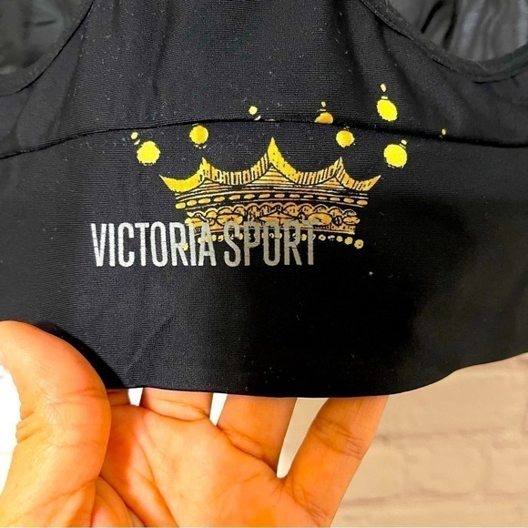 Victoria’s Secret-The Player by VS Racerback Sport Bra - Picture 8 of 8